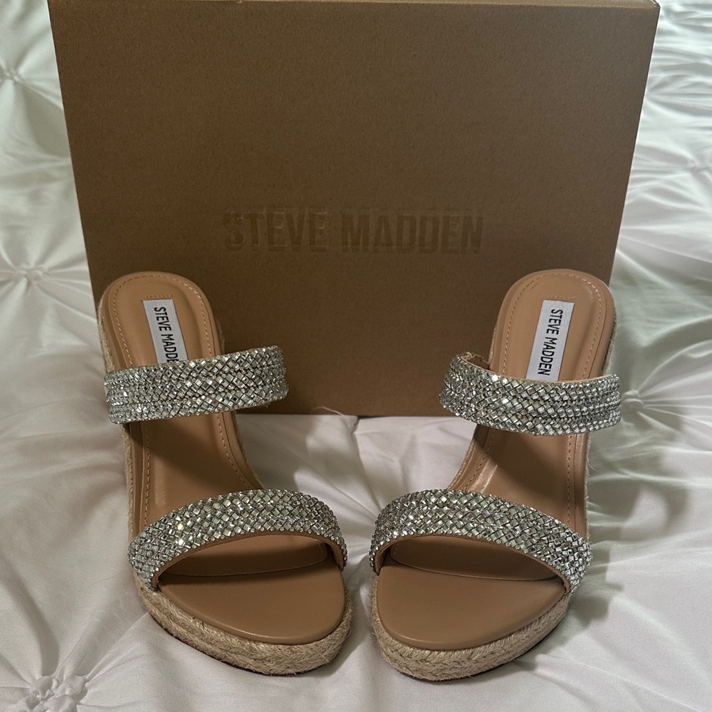 Steve Madden Silver and Tan Espadrille Wedge Sandals